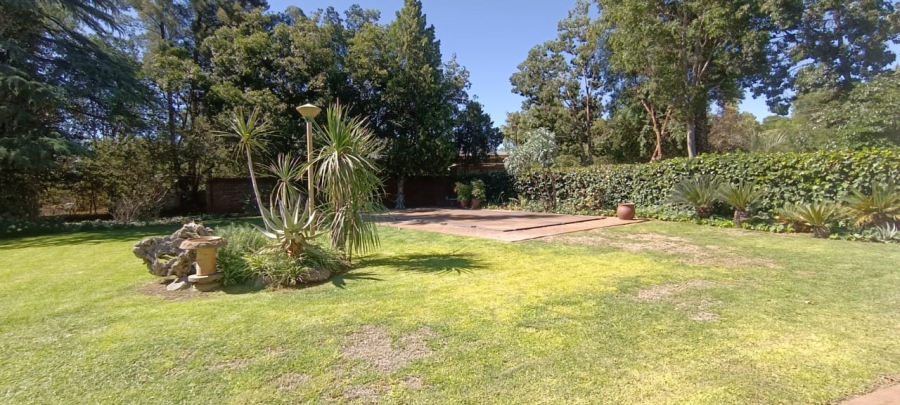 5 Bedroom Property for Sale in Kuruman Northern Cape